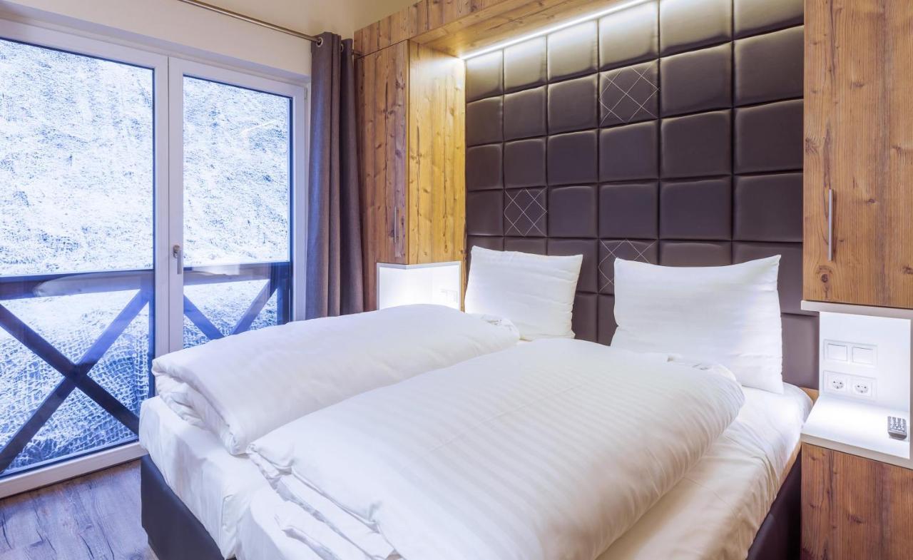 Avenida Mountain Lodges Saalbach Ngoại thất bức ảnh